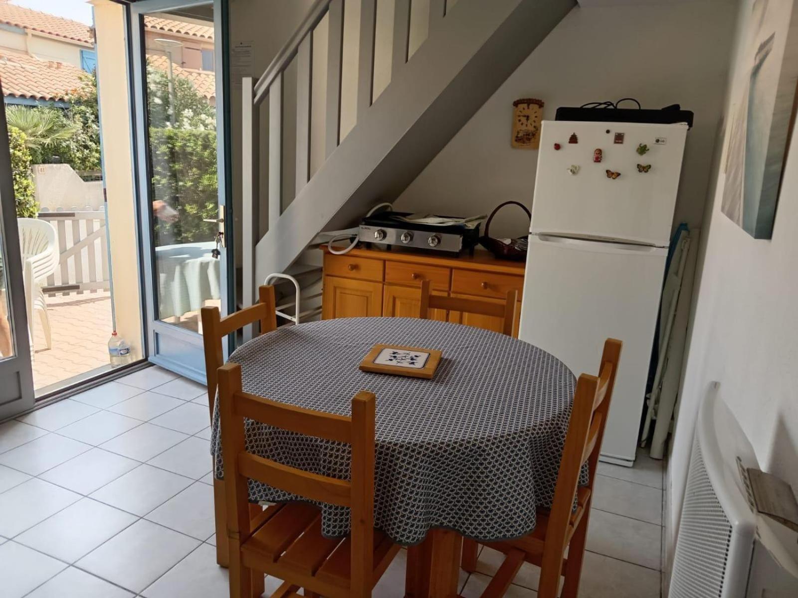 Maison Avec Terrasse Et Piscine Dans Residence A 6Min De La Plage Сент-Мари-ла-Мер Экстерьер фото
